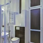 Old Town Luxe Retreat - King Bed - Steps To Main Square Lejlighed *