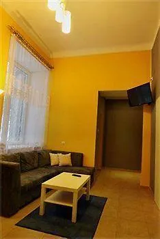 Old Town Luxe Retreat - King Bed - Steps To Main Square * Cracovia
