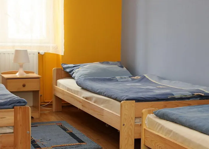 Old Town Luxe Retreat - King Bed - Steps To Main Square شقة كراكوفيا