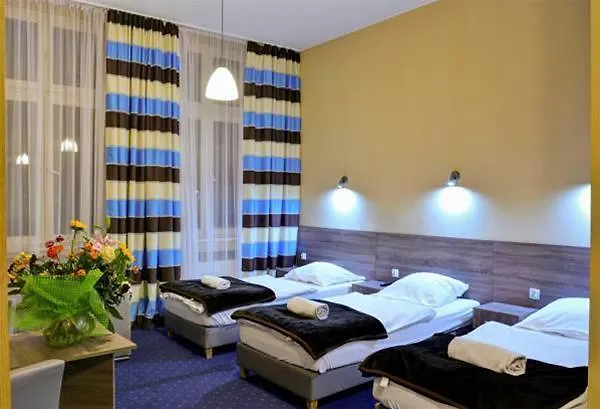 Apartman Old Town Luxe Retreat - King Bed - Steps To Main Square Krakkó