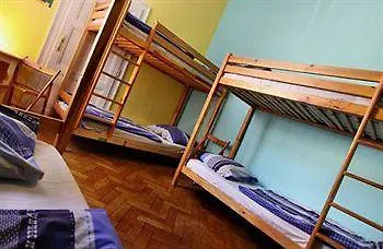 Old Town Luxe Retreat - King Bed - Steps To Main Square Apartament *
